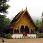 Photo of a buddhist temple / Fotografija budističnega templja v Luang Prabangu
