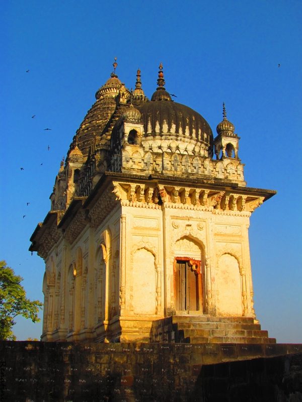 Photo of a temple in Khajuraho / Fotografija templja v Khajurahu