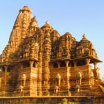 Photo of a temple / Fotografija enega od templjev v Khajurahu