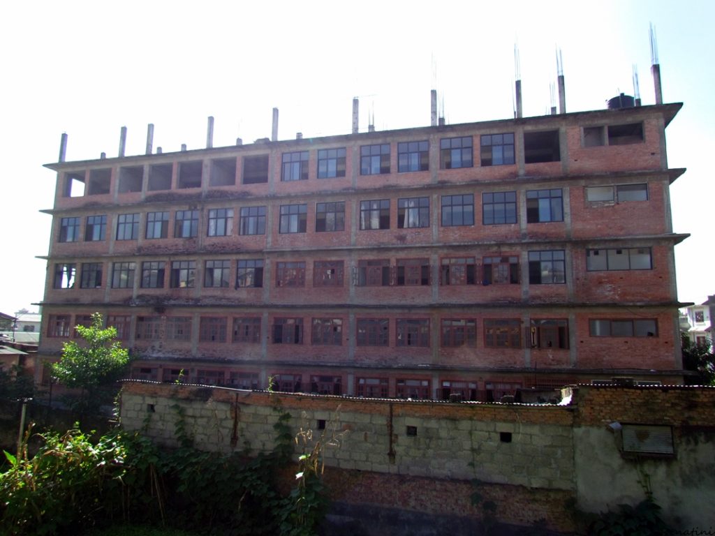 Photo of school / Fotografija šole