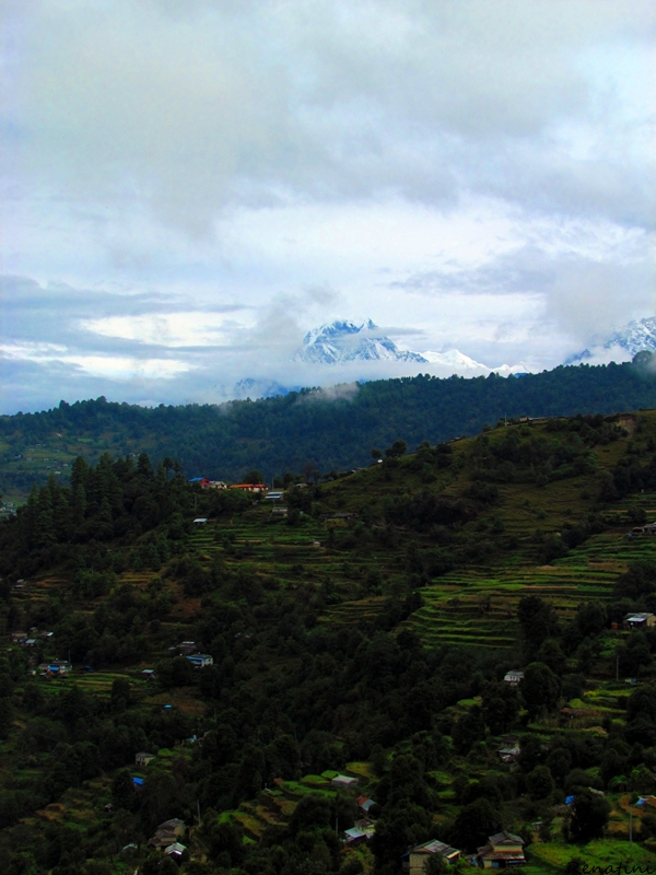 Fotografija pogleda na Dhaulagiri